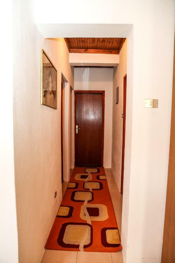 Holiday Home Milanovic Cetynia Zewnętrze zdjęcie
